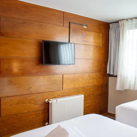 Hotel Germania Puerto Varas Habitación foto